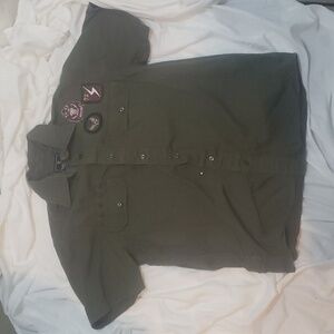 marc ecko button up top